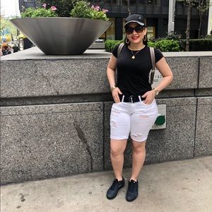 Meet your Posher, Noemi